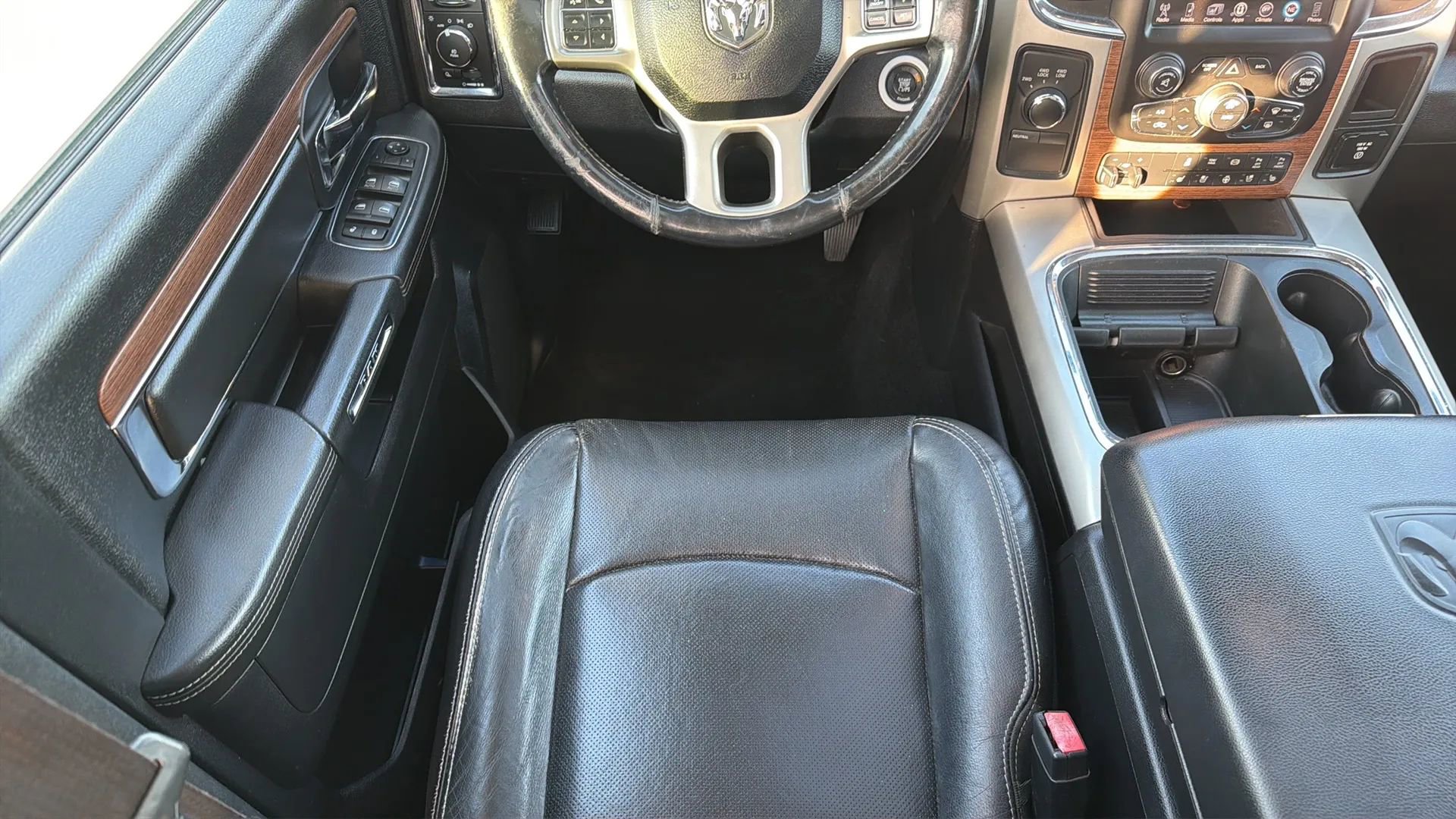 Used 2016 RAM 3500 Laramie image 55