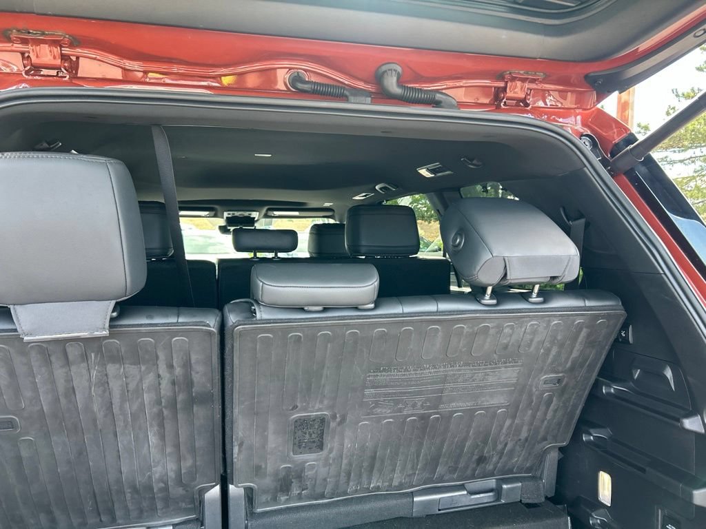 Used 2025 Toyota Sequoia Limited w/ TRD Off-Road Package AWD/4WD image 18
