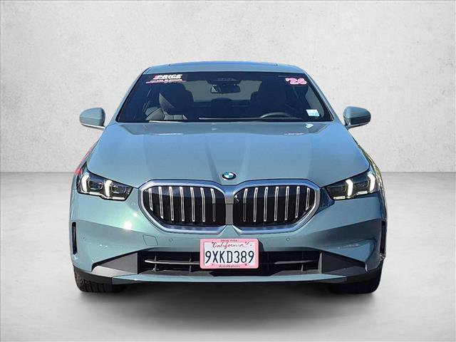 Used 2026 BMW 530i RWD image 2