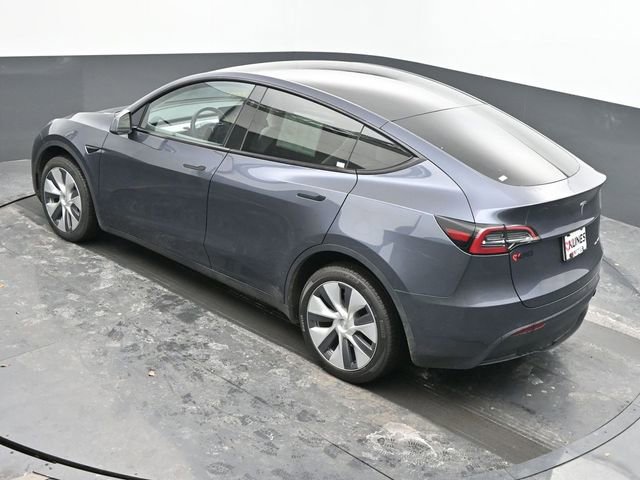 Used 2023 Tesla Model Y Long Range image 39