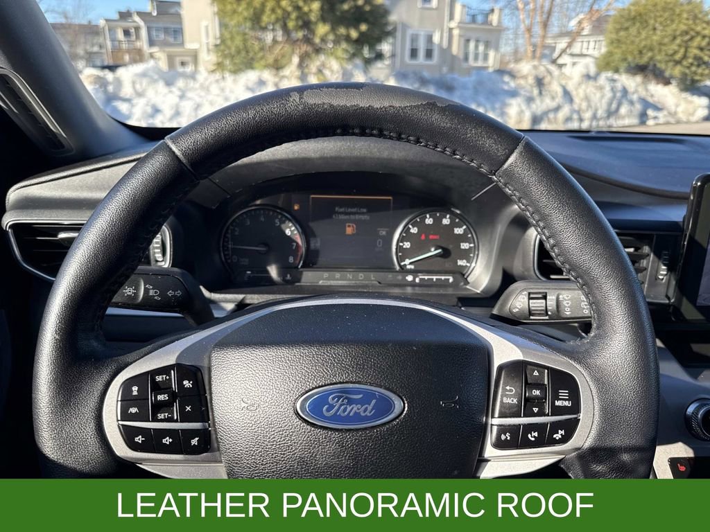 Certified 2022 Ford Explorer XLT w/ Equipment Group 202A image 30