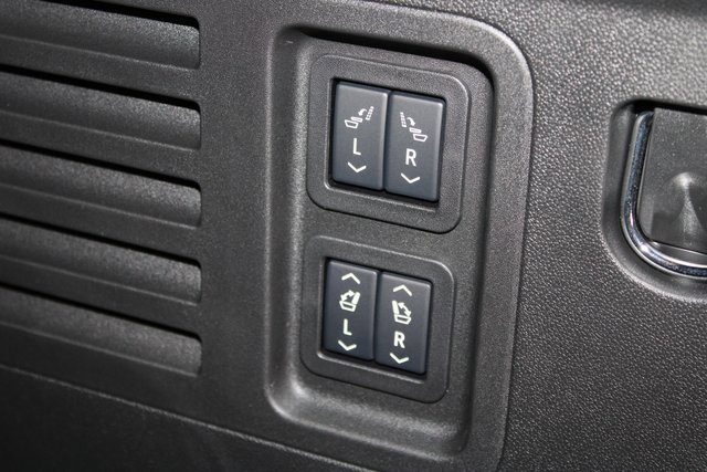 Used 2025 GMC Acadia Denali w/ LPO, Floor Liner Package image 43