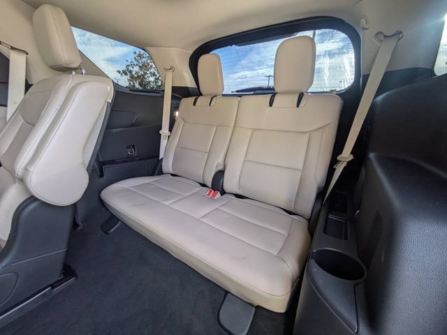 Certified 2022 Ford Explorer XLT w/ Equipment Group 202A RWD image 15