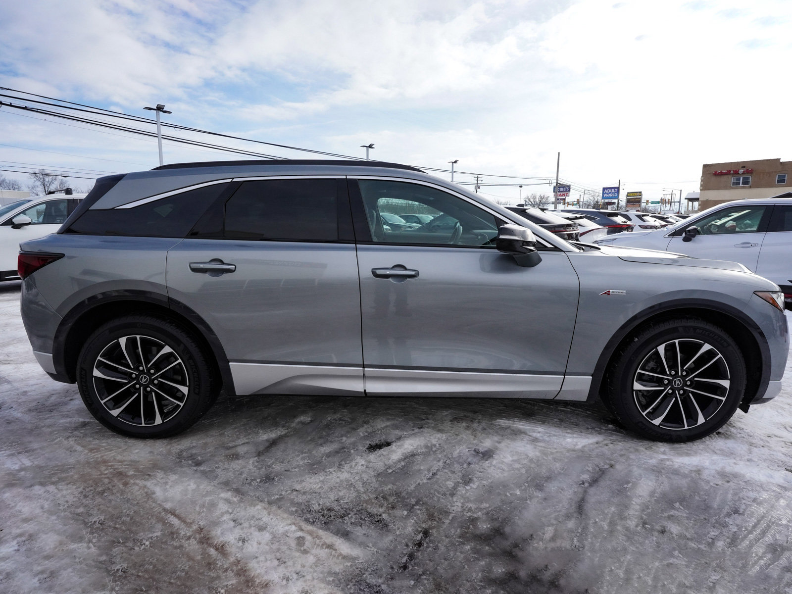 Used 2024 Acura ZDX A-Spec image 4