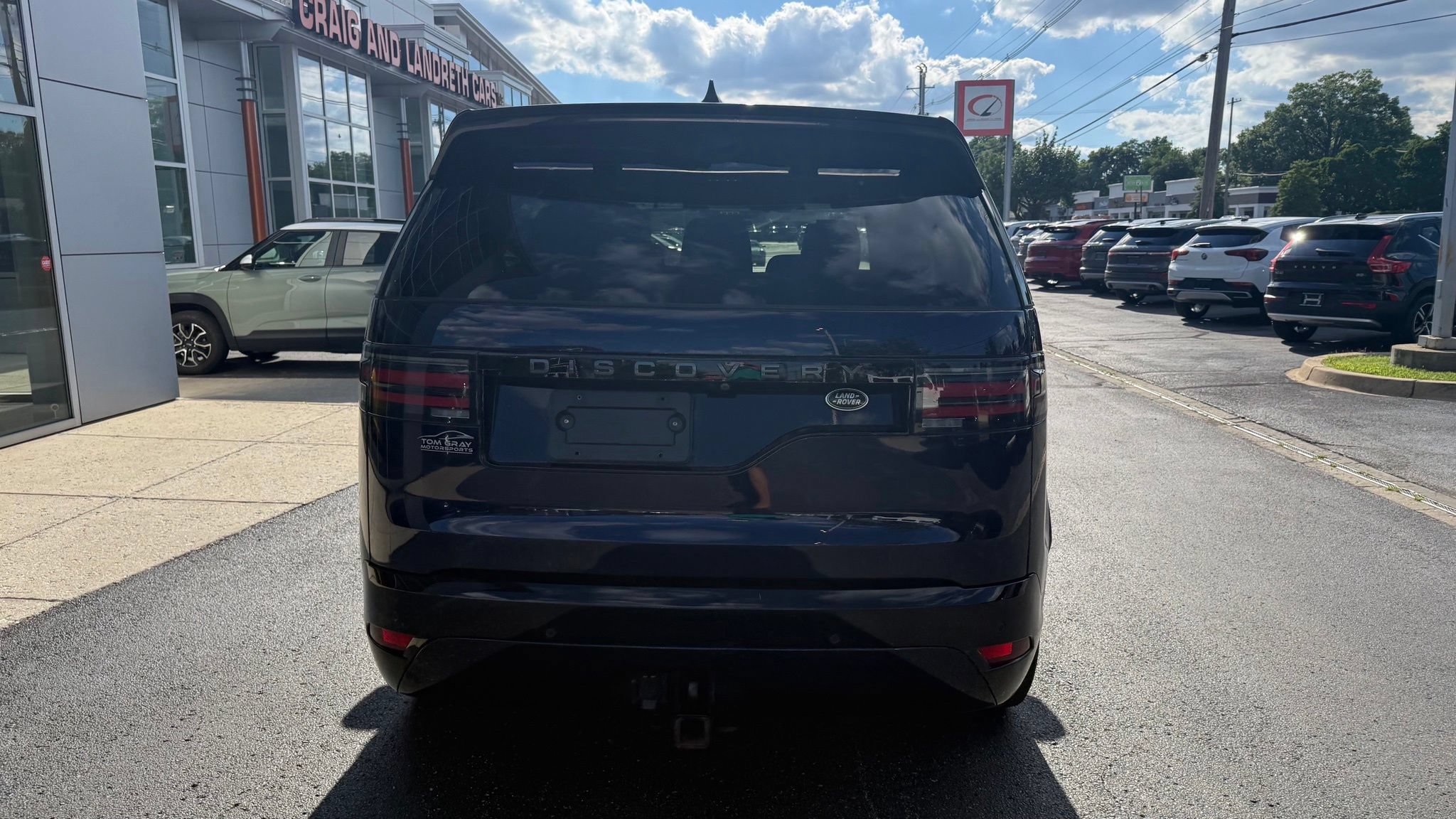 Used 2021 Land Rover Discovery S R-Dynamic AWD/4WD image 5