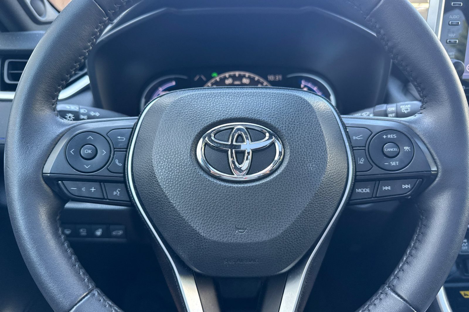 Certified 2022 Toyota RAV4 XSE AWD/4WD image 37