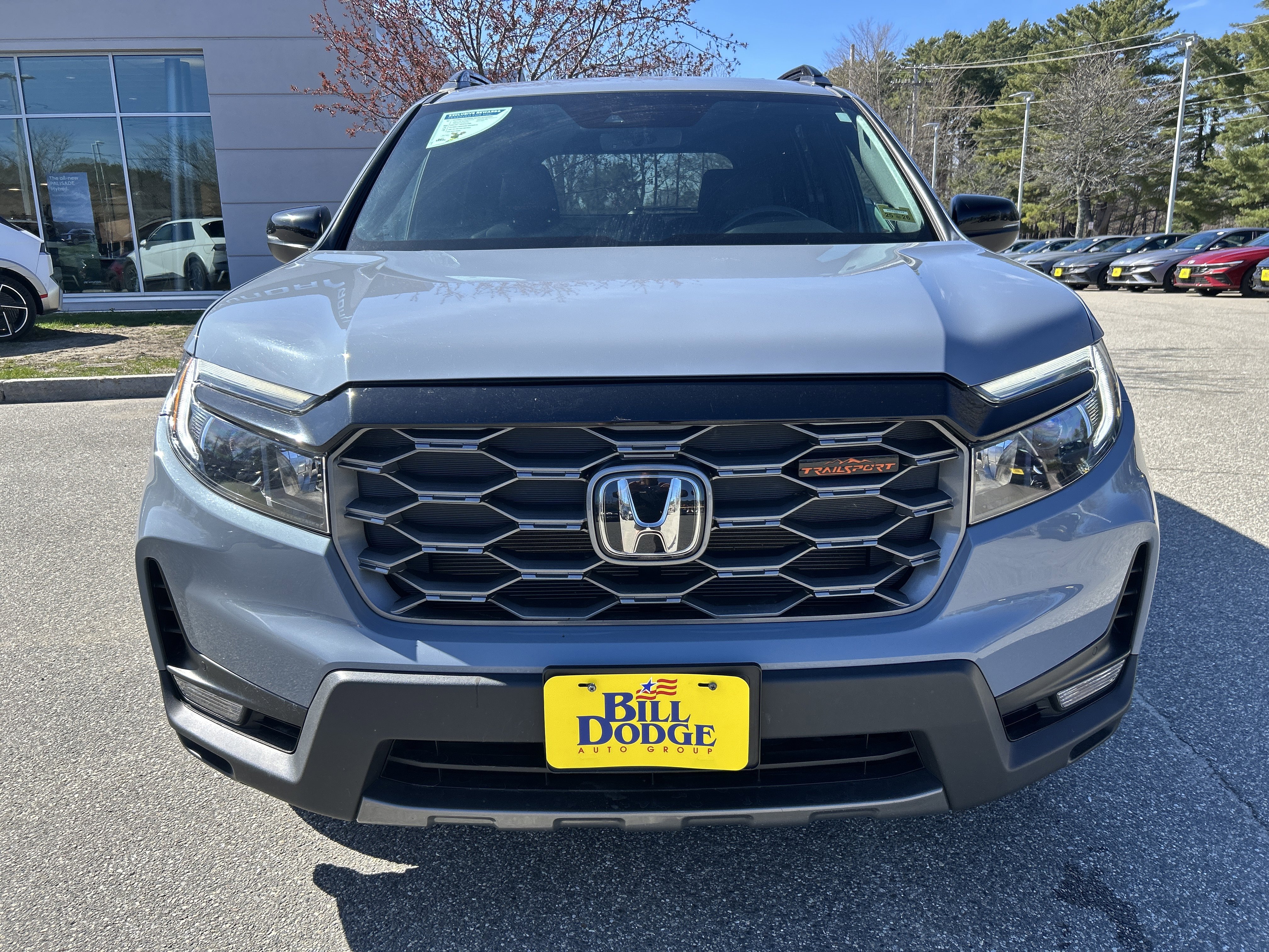 Used 2023 Honda Passport TrailSport image 2
