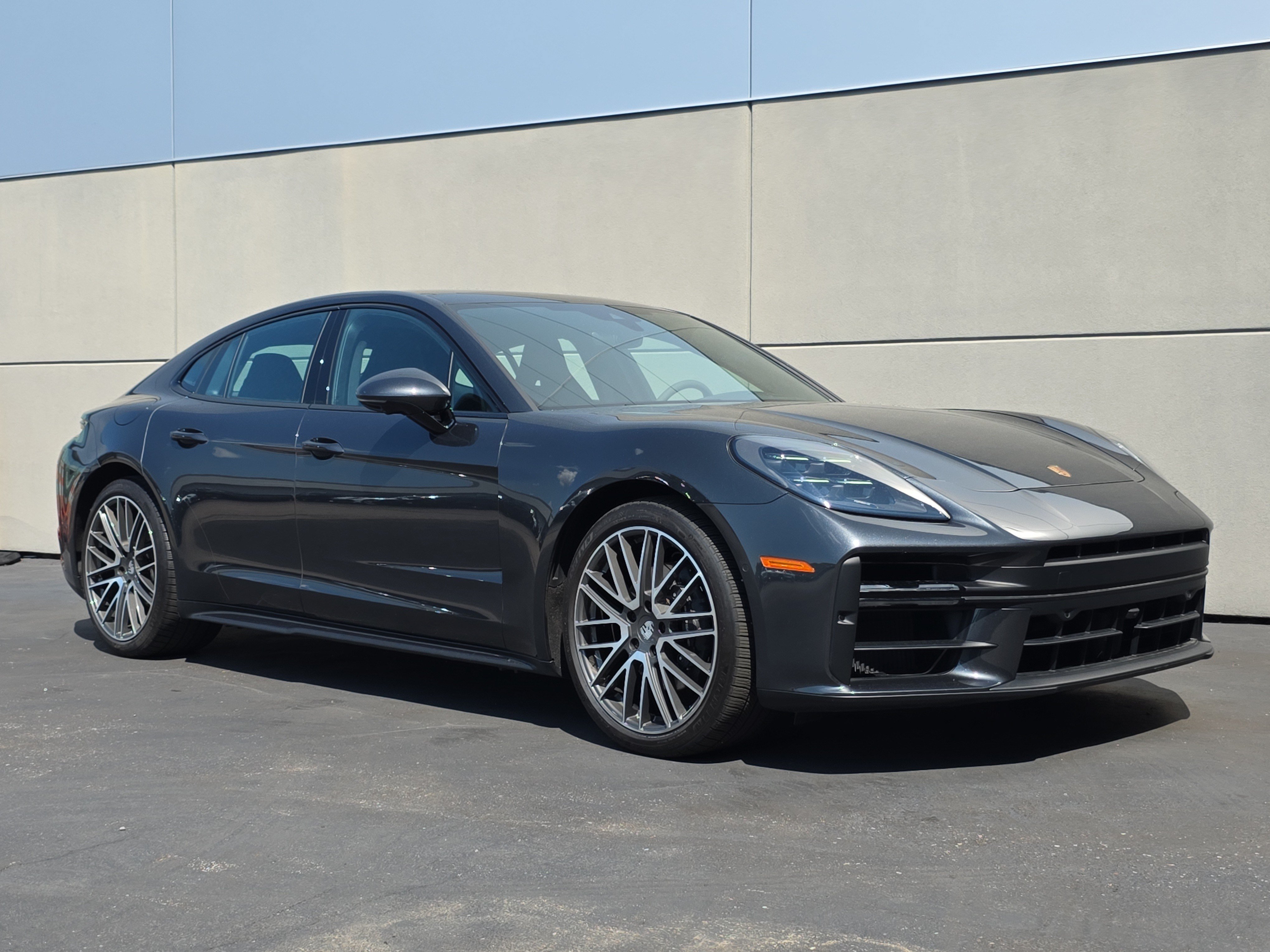 Certified 2024 Porsche Panamera image 9