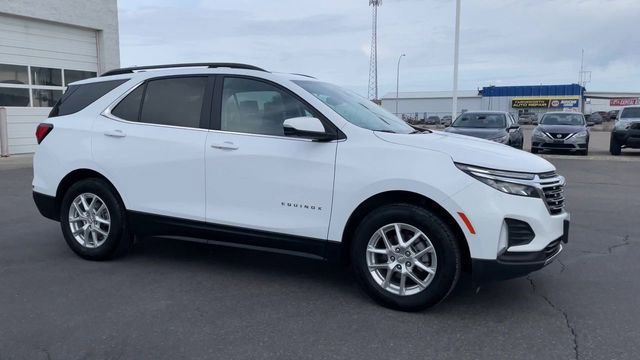 Used 2024 Chevrolet Equinox LT AWD/4WD image 3