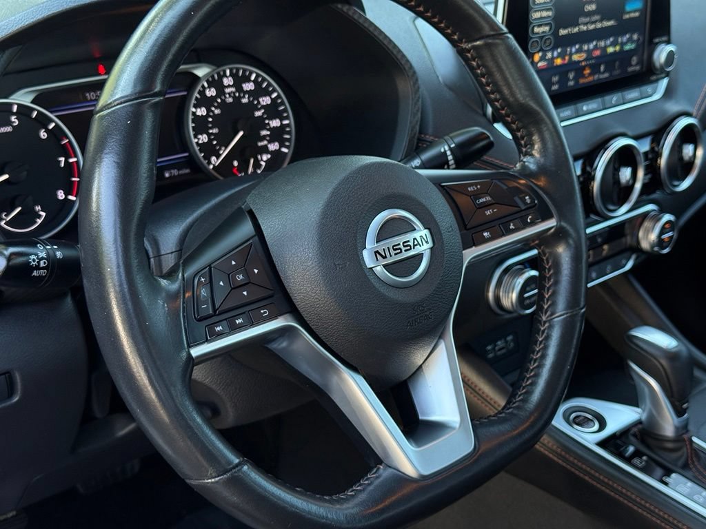 Used 2022 Nissan Sentra SR w/ SR Premium Package FWD image 15