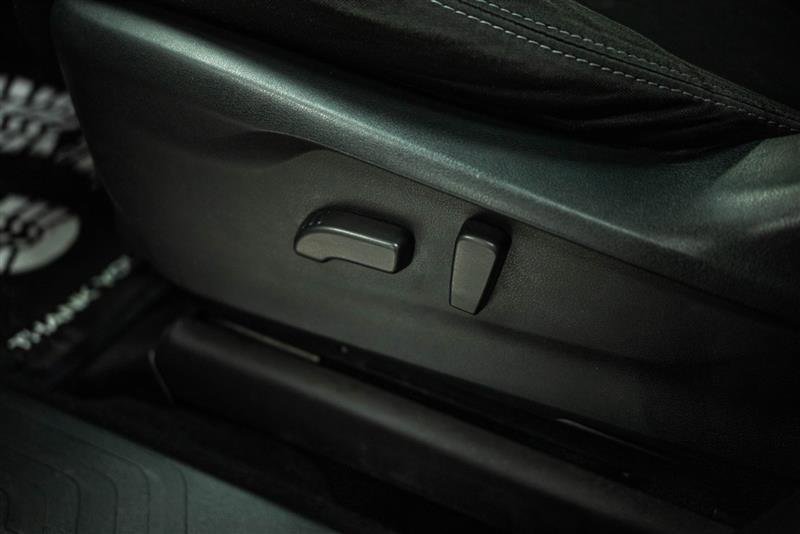 Used 2019 Subaru Ascent Premium AWD/4WD image 16