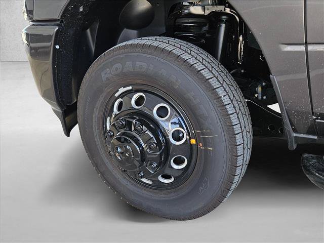 New 2027 RAM 3500 Lone Star AWD/4WD image 10