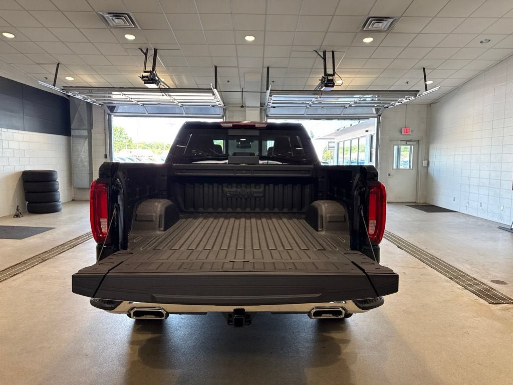 New 2026 GMC Sierra 1500 SLT w/ SLT Premium Plus Package AWD/4WD image 17