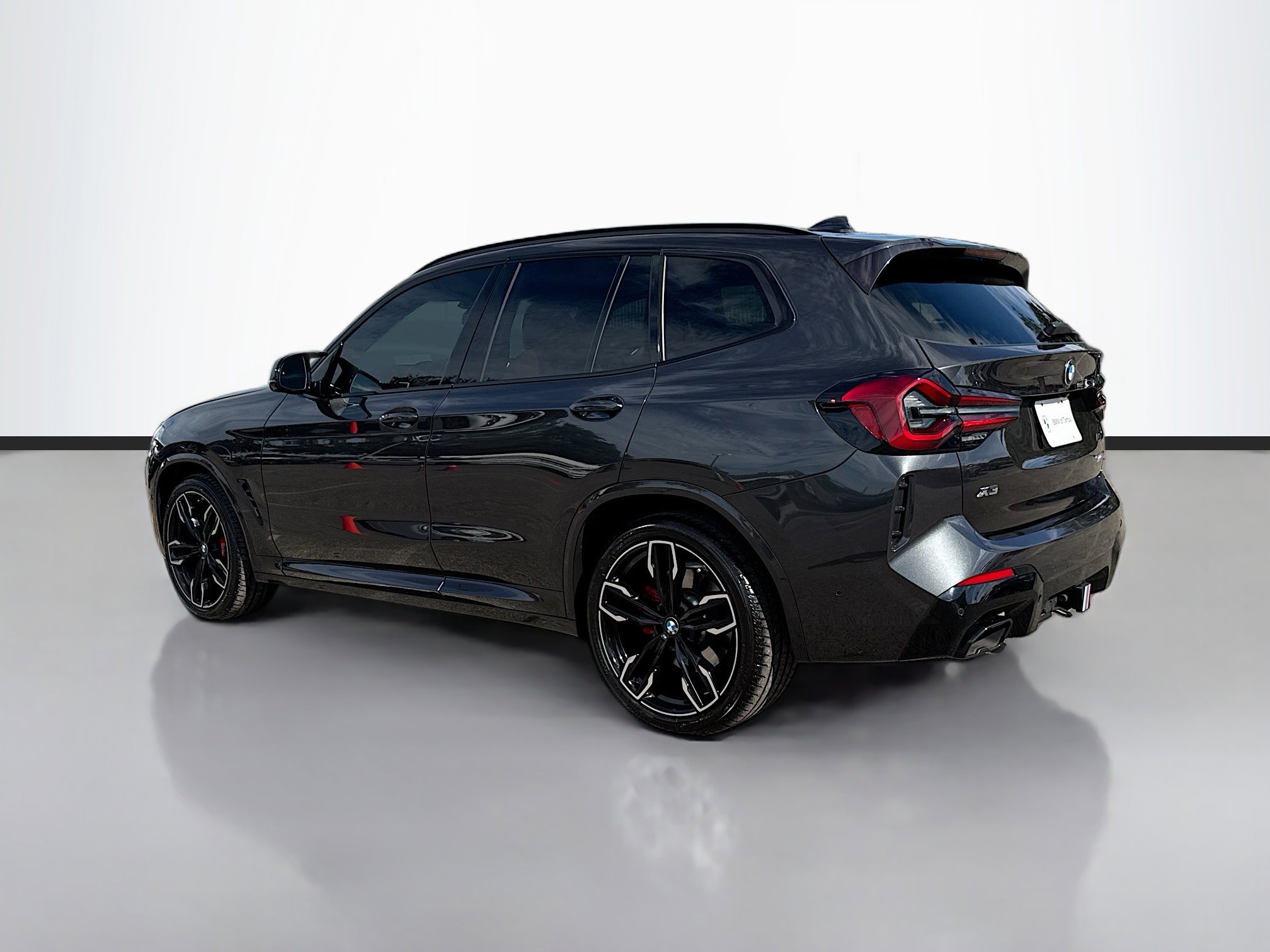 Used 2024 BMW X3 M40i w/ Premium Package image 5