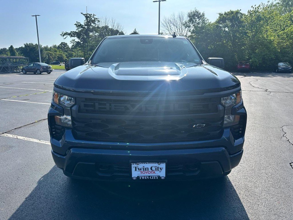Used 2022 Chevrolet Silverado 1500 Custom AWD/4WD image 9