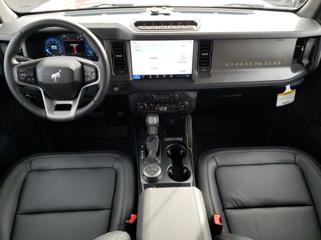 New 2025 Ford Bronco Badlands w/ Sasquatch Package image 11