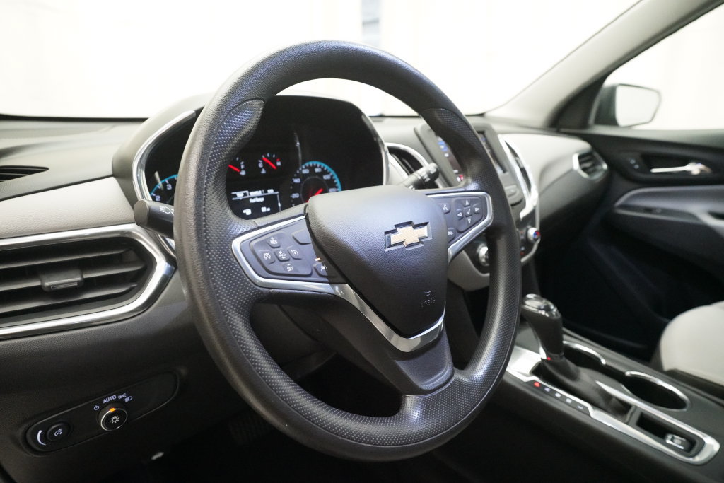 Used 2020 Chevrolet Equinox LS FWD image 8