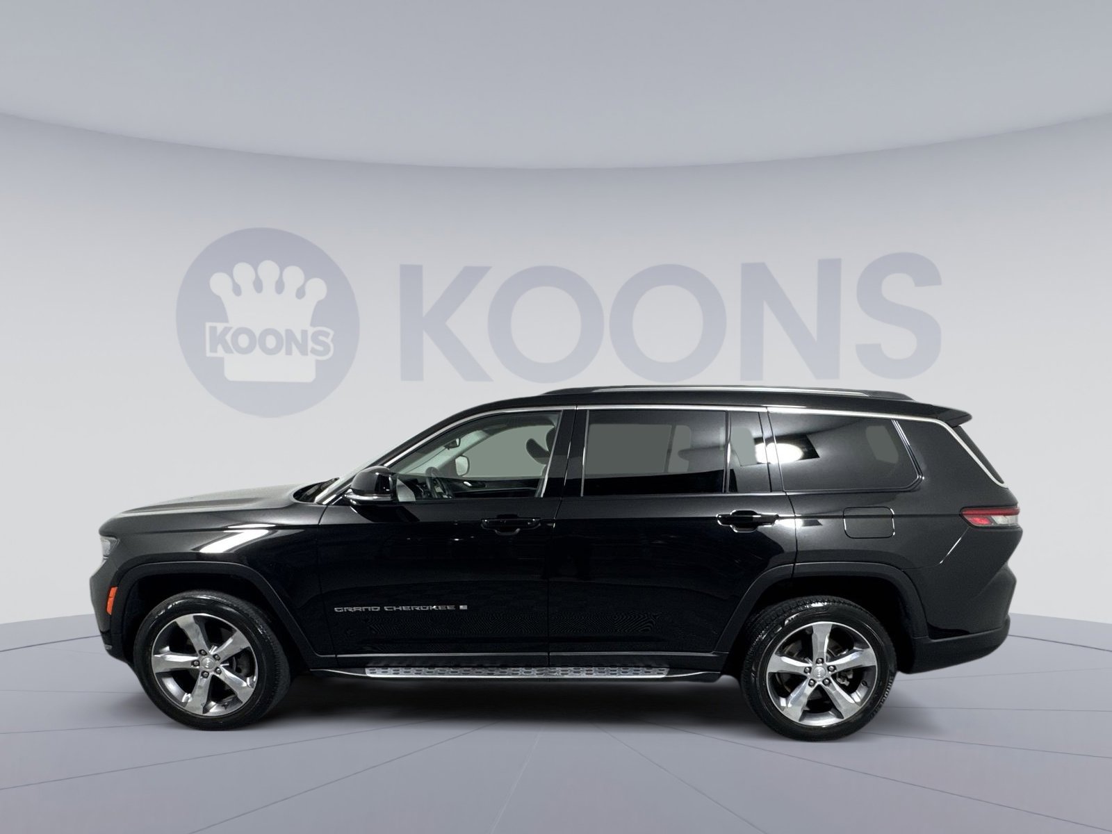 Used 2021 Jeep Grand Cherokee L Limited image 2