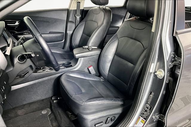 Used 2017 Kia Niro Touring image 20