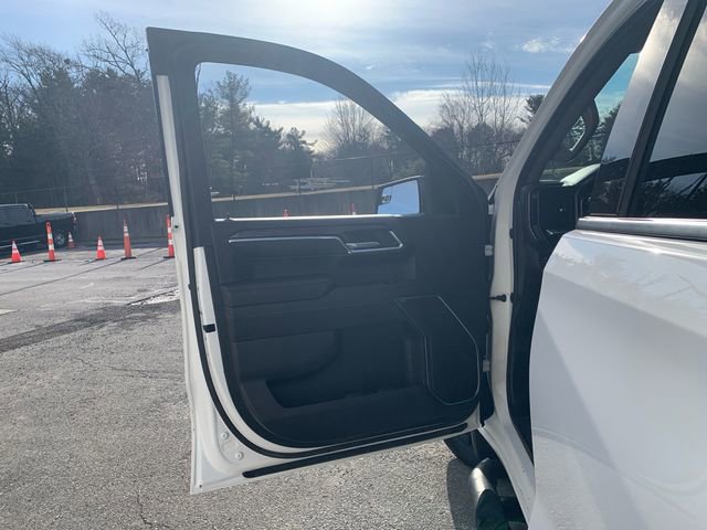 Used 2023 GMC Sierra 1500 Elevation image 17