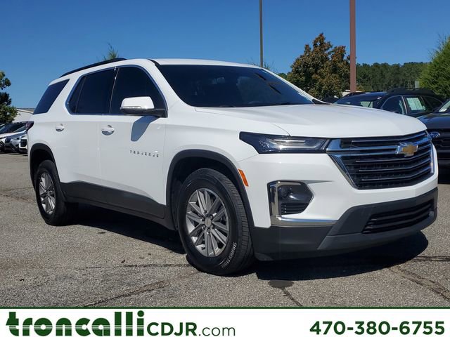 Used 2023 Chevrolet Traverse LT