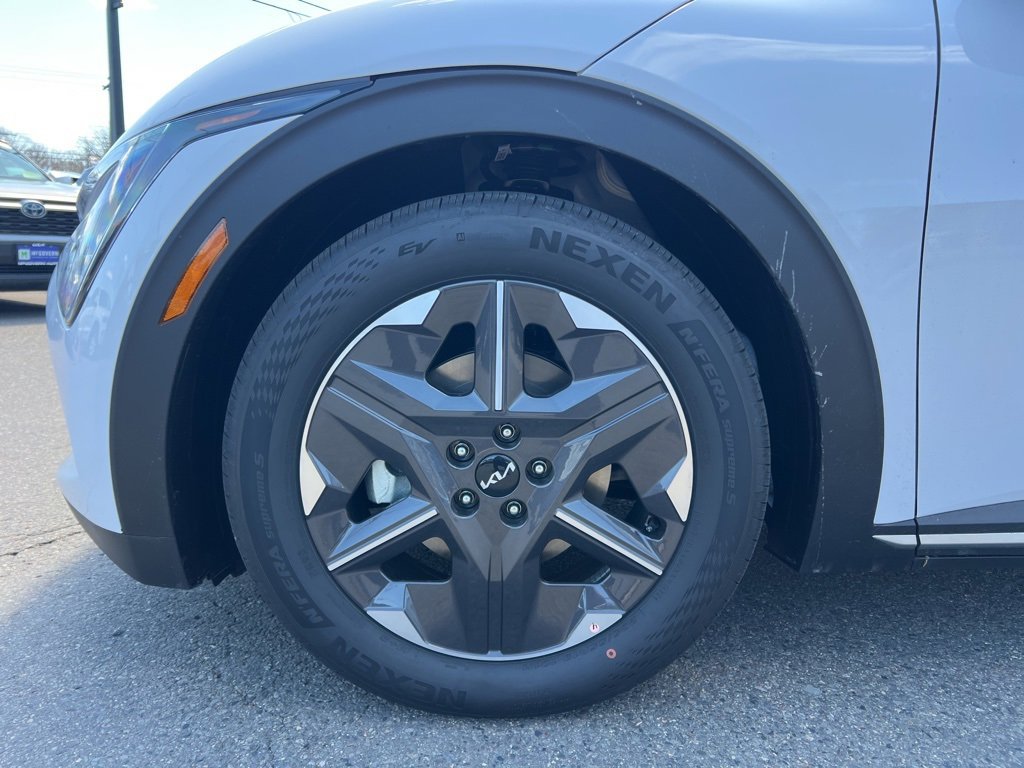 New 2025 Kia EV6 Light image 7