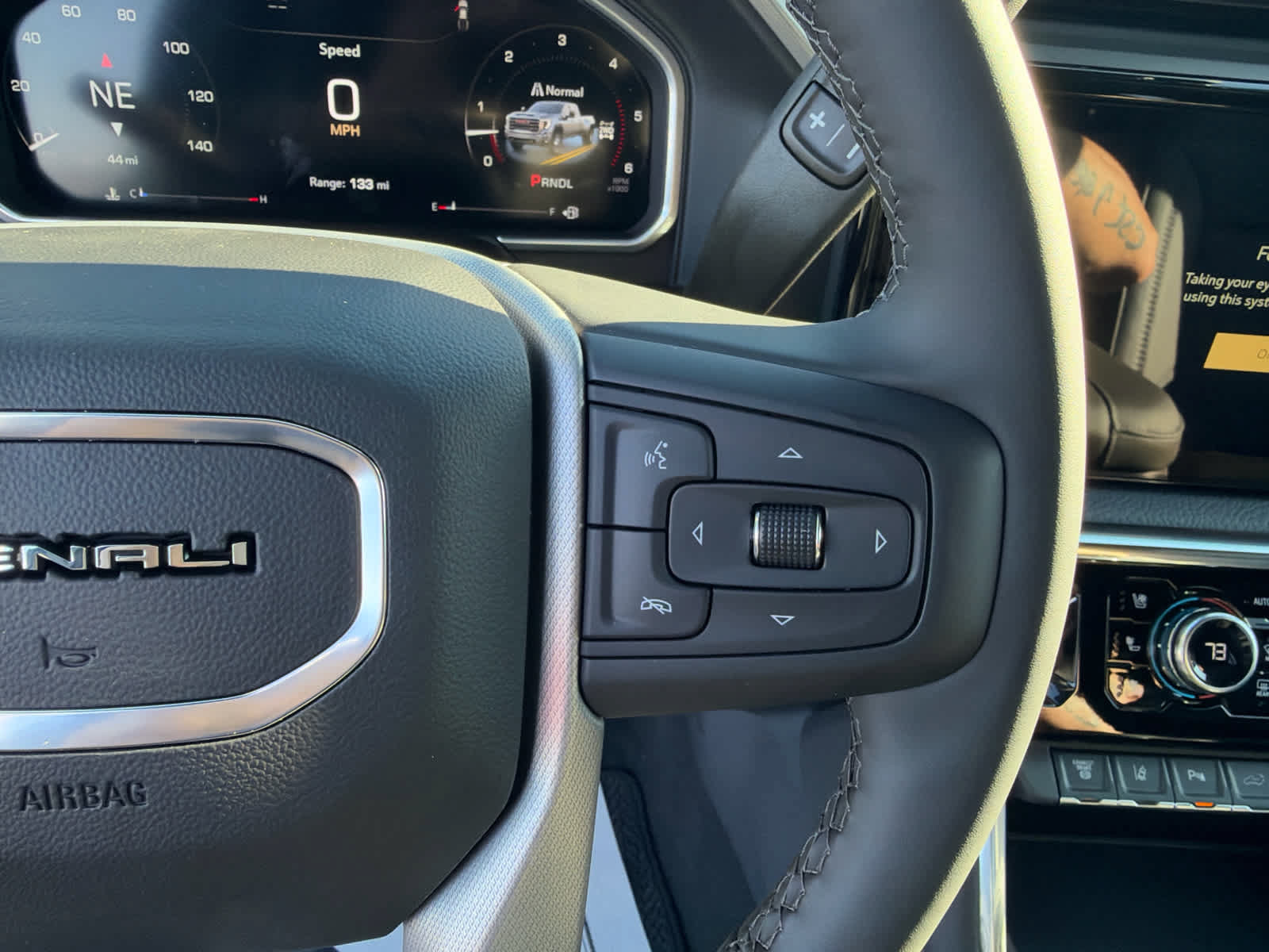 New 2026 GMC Sierra 3500 Denali w/ Denali Reserve Package AWD/4WD image 18