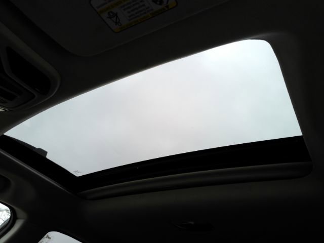 Used 2020 Subaru Outback Limited image 7