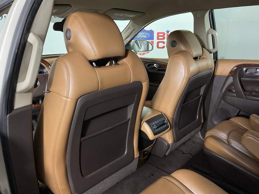 Used 2014 Buick Enclave Leather w/ Trailering Provision Package FWD image 15