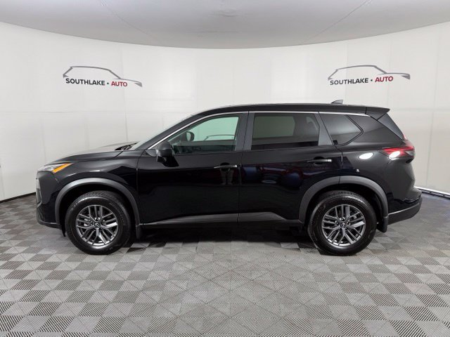 Certified 2024 Nissan Rogue S FWD image 4