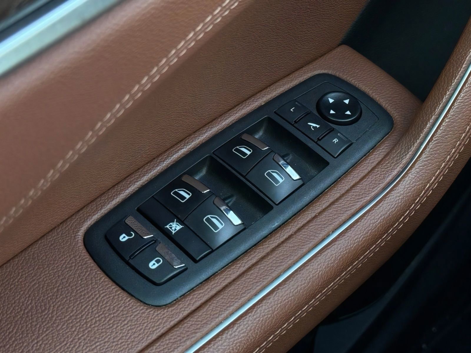 Certified 2022 Maserati Levante Modena AWD/4WD image 11