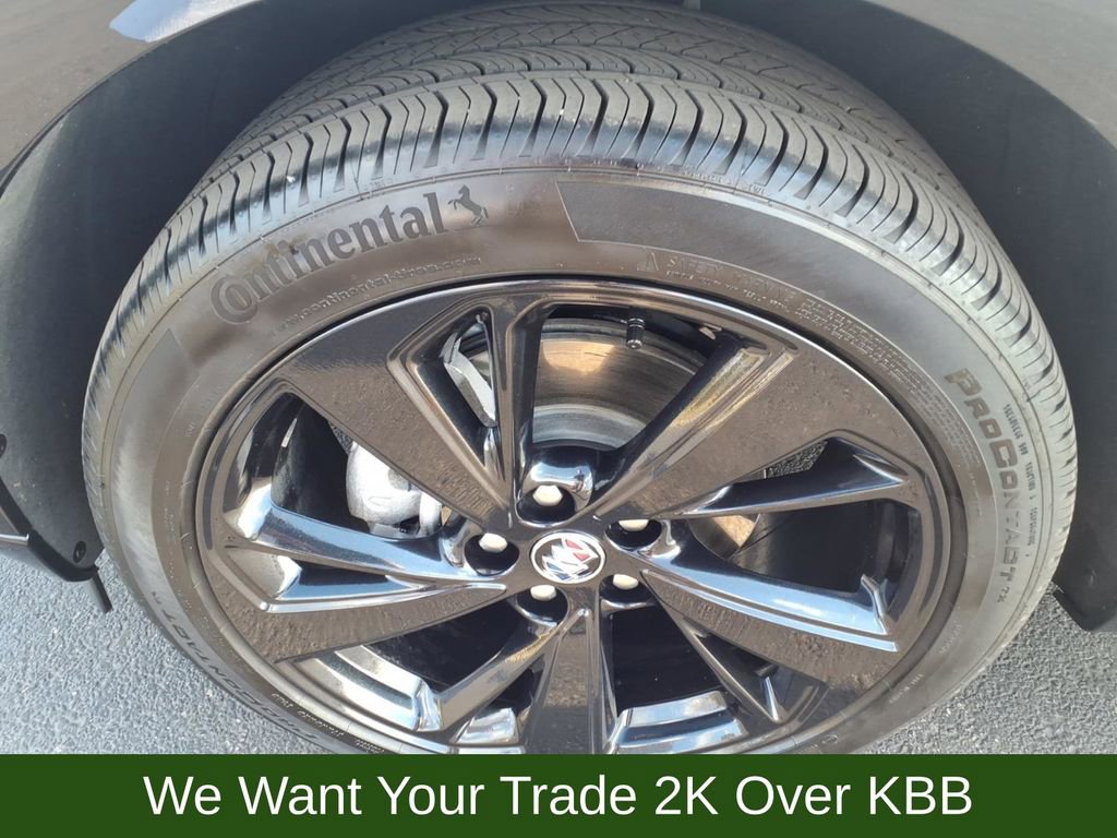 Used 2022 Buick Envision Essence w/ Technology Package II image 32