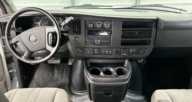 Used 2020 GMC Savana 3500 w/ Power Convenience Package RWD image 45