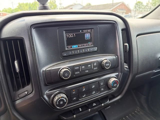 Used 2016 Chevrolet Silverado 2500 W/T w/ WT Convenience Package AWD/4WD image 9