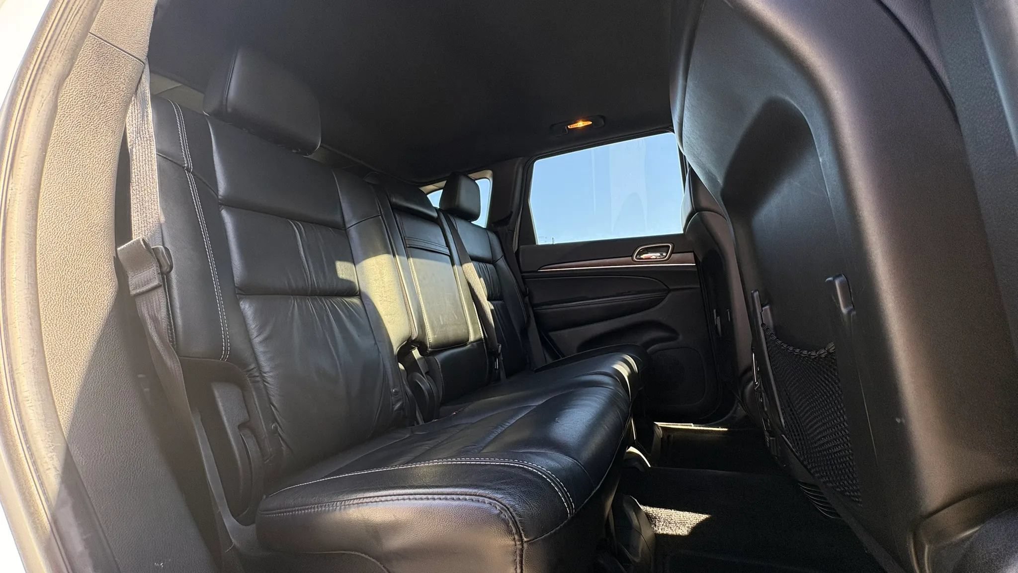 Used 2014 Jeep Grand Cherokee Limited AWD/4WD image 28