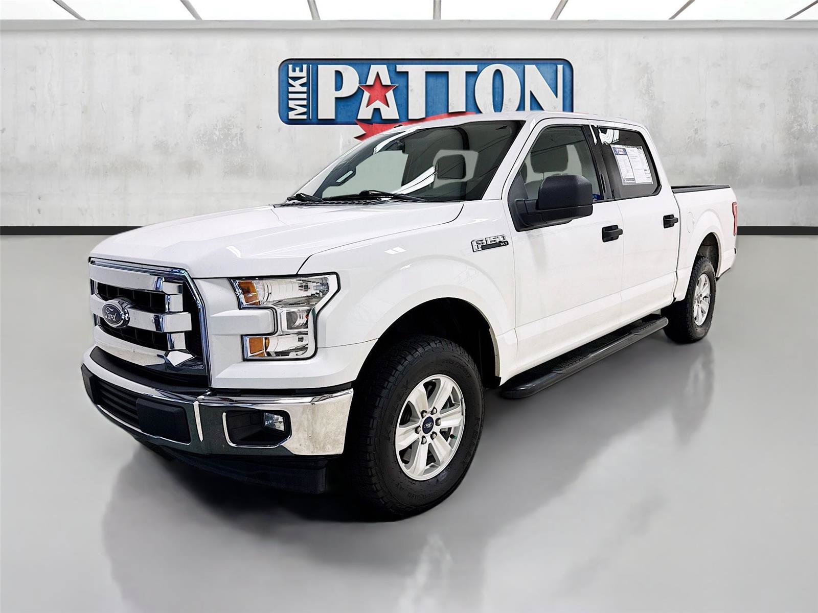 Used 2017 Ford F150 XLT RWD image 3