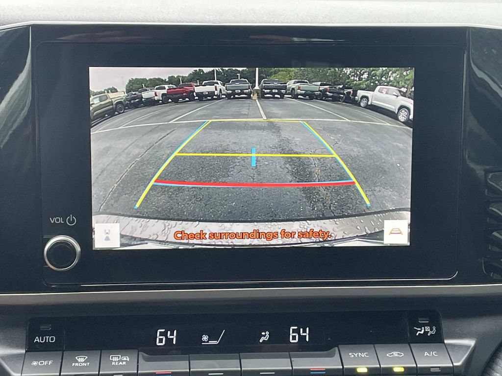 Used 2025 Toyota Camry SE w/ Convenience Package FWD image 35