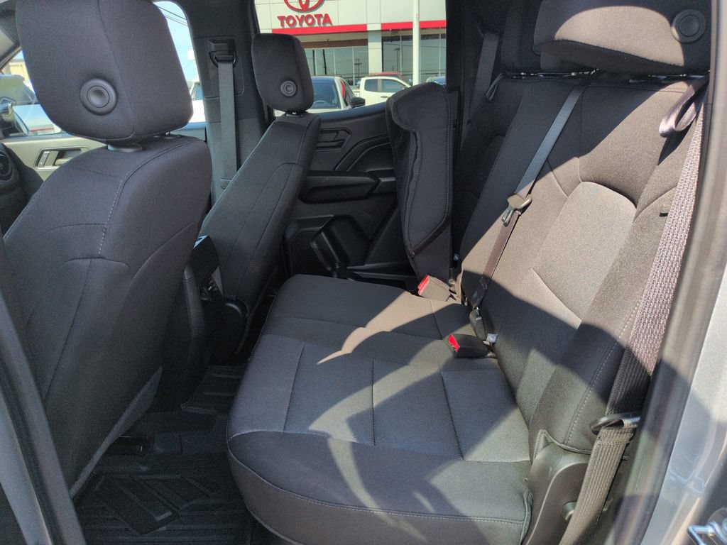 Used 2024 Chevrolet Colorado Trail Boss w/ Technology Package AWD/4WD image 25