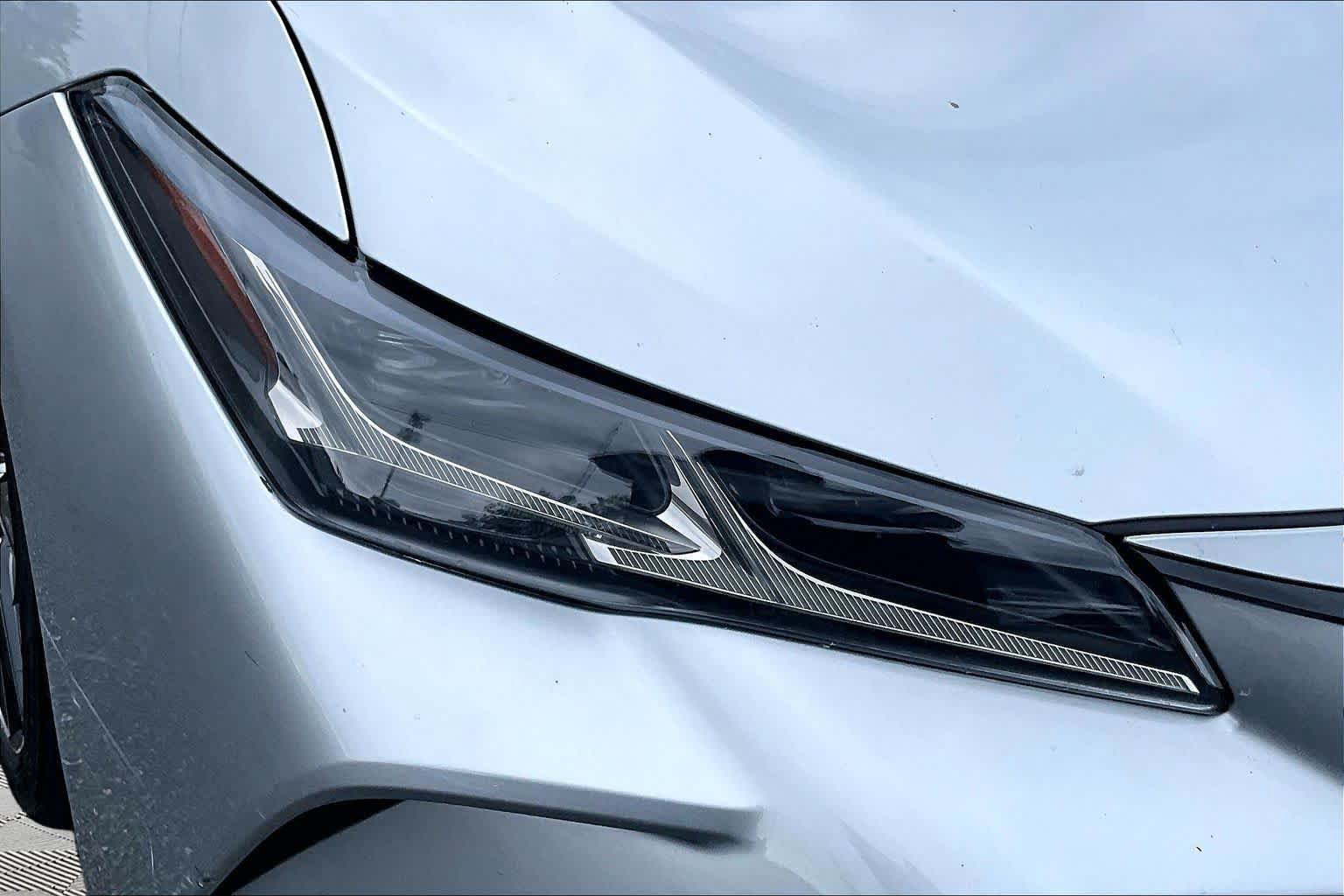 Certified 2019 Toyota Avalon Touring w/ Advanced Safety Package FWD image 28