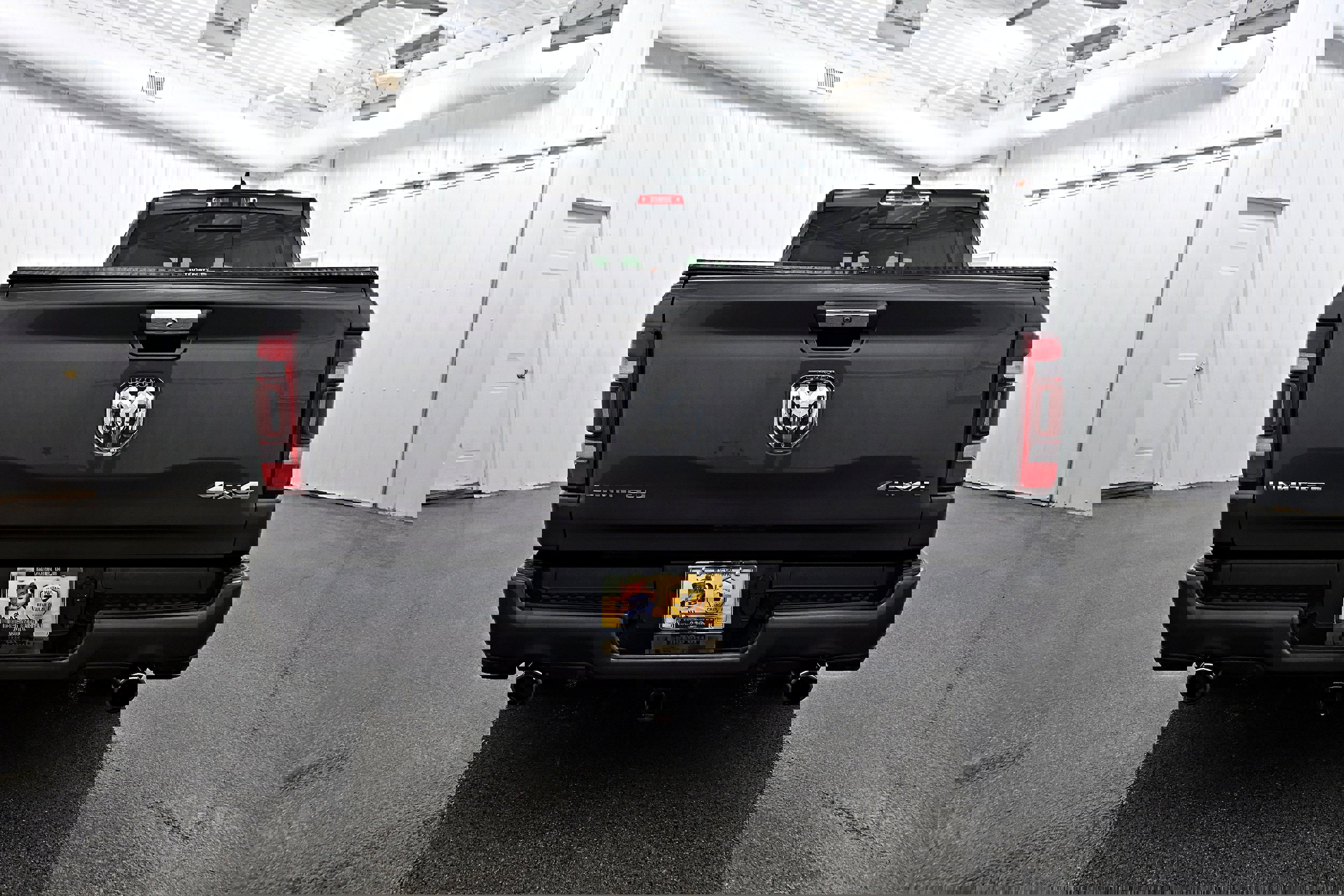 Used 2019 RAM 1500 Limited w/ Advanced Safety Group image 33