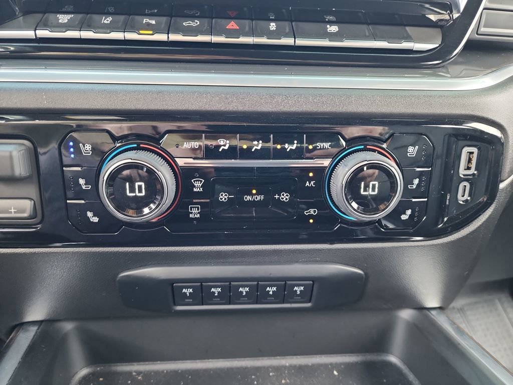 Used 2026 Chevrolet Silverado 3500 High Country w/ High Country Premium Package image 35