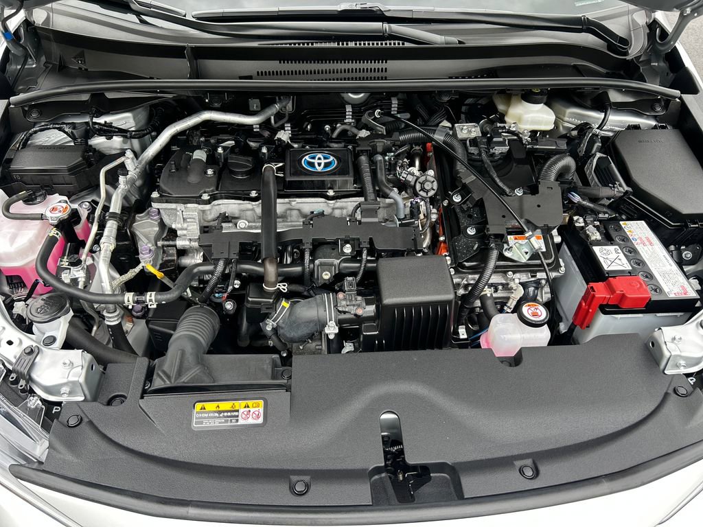 Used 2024 Toyota Corolla LE AWD/4WD image 26