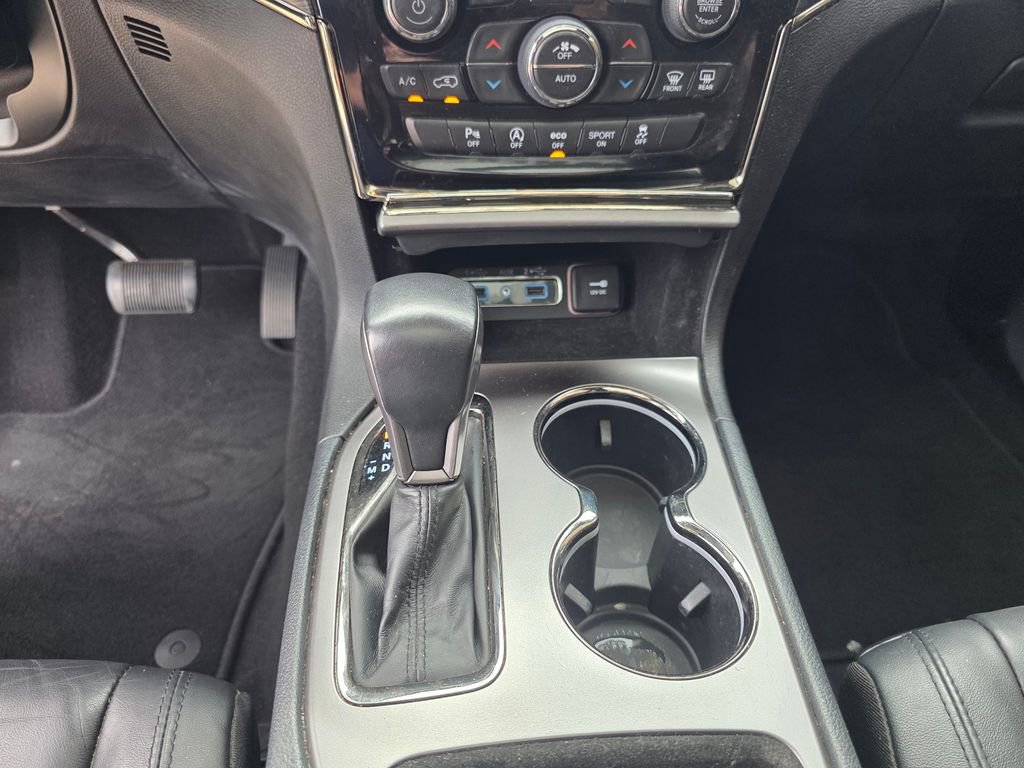 Used 2020 Jeep Grand Cherokee Limited X RWD image 16