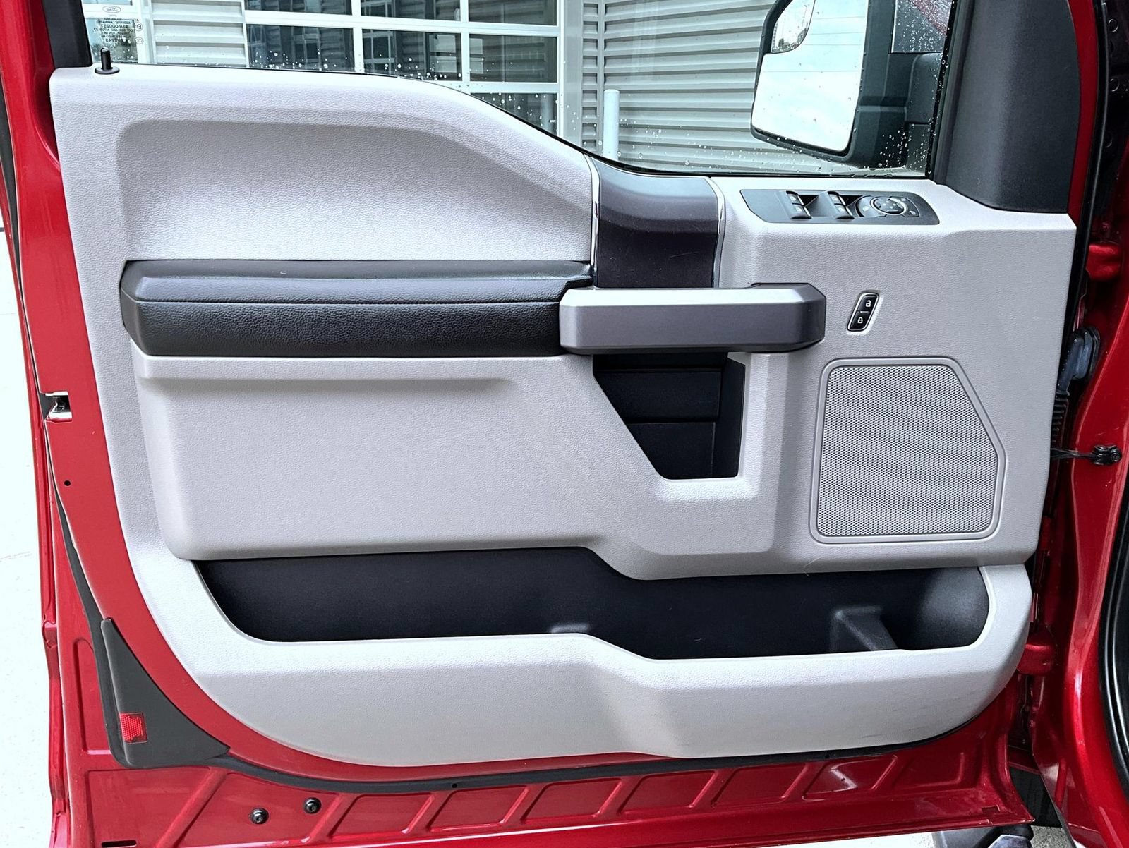 Used 2019 Ford F150 XLT AWD/4WD image 9