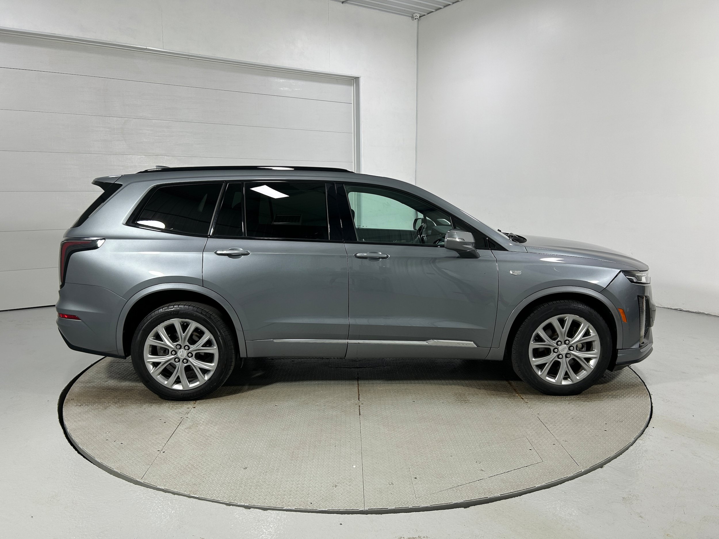 Used 2020 Cadillac XT6 Sport AWD/4WD image 42