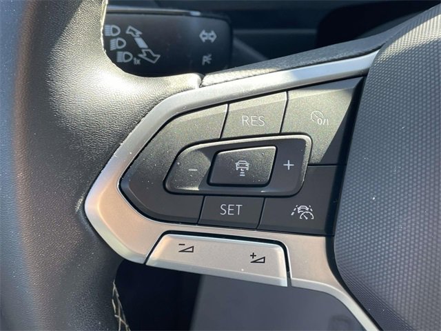 Used 2022 Volkswagen Tiguan SE image 22