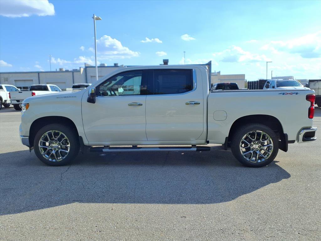 New 2026 Chevrolet Silverado 1500 LTZ w/ LTZ Premium Package image 3