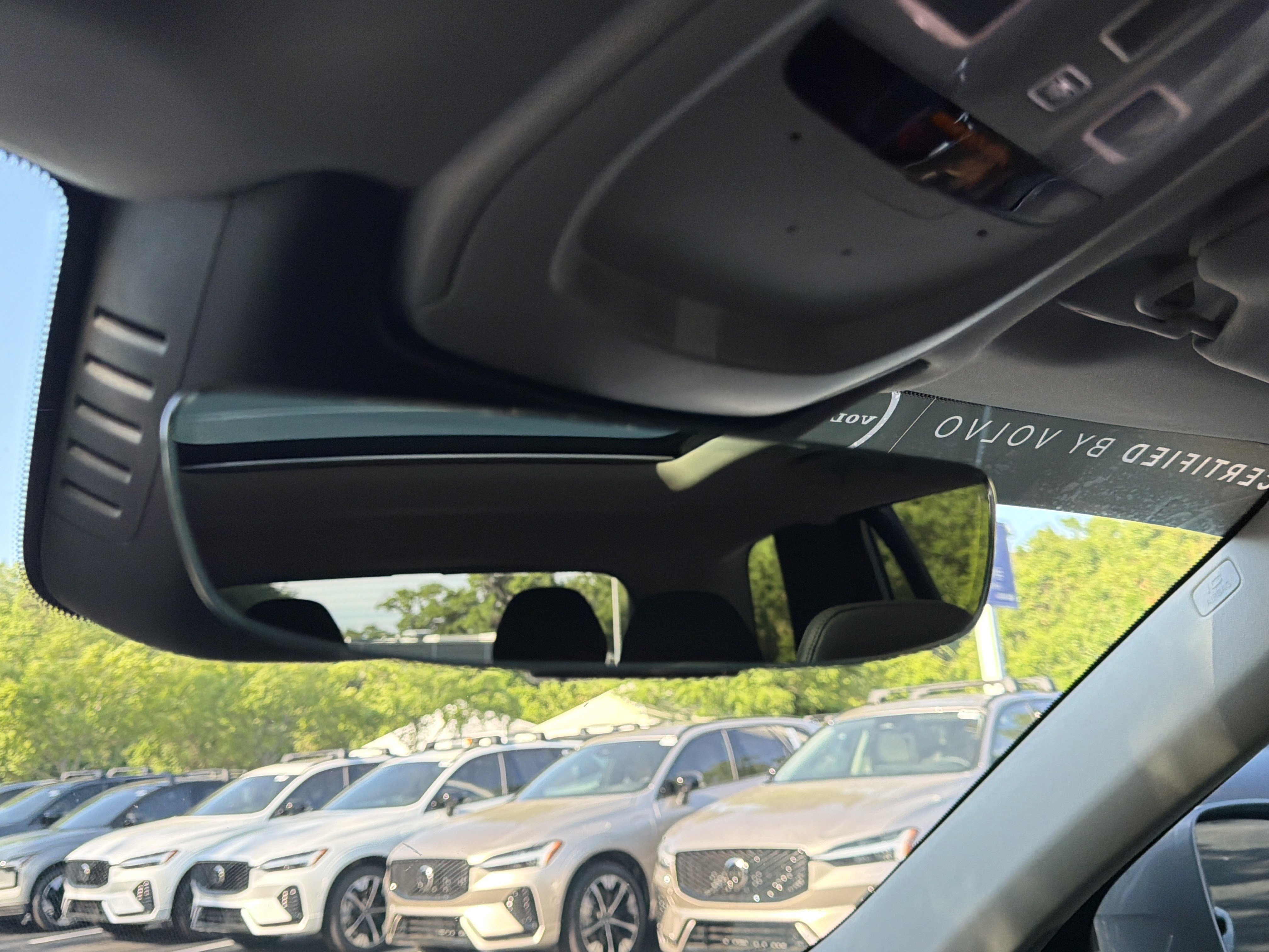 Certified 2023 Volvo XC90 B5 Plus w/ Protection Package Premier AWD/4WD image 27