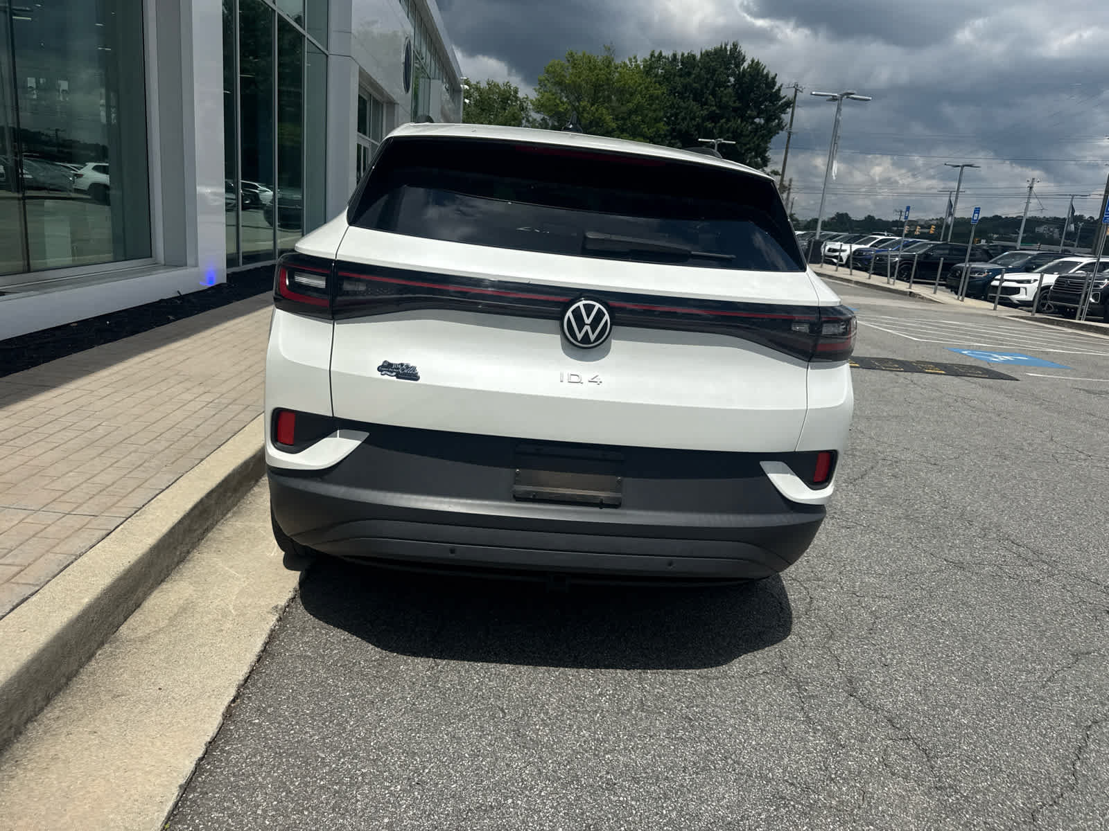 Used 2023 Volkswagen ID.4 Pro S AWD/4WD image 6