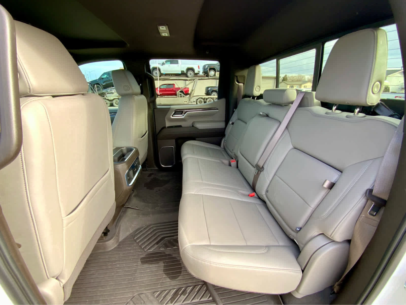 Used 2022 Chevrolet Silverado 1500 LTZ w/ LTZ Convenience Package II image 28